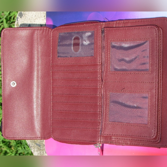 Wallet - Picture 13 of 15